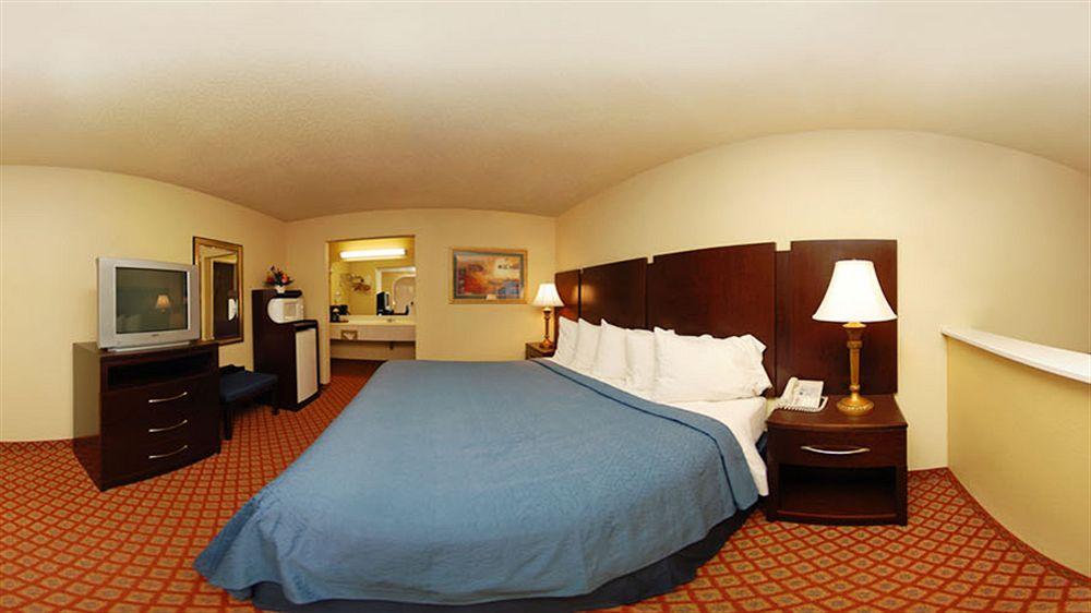 Quality Inn & Suites Abilene Exterior foto